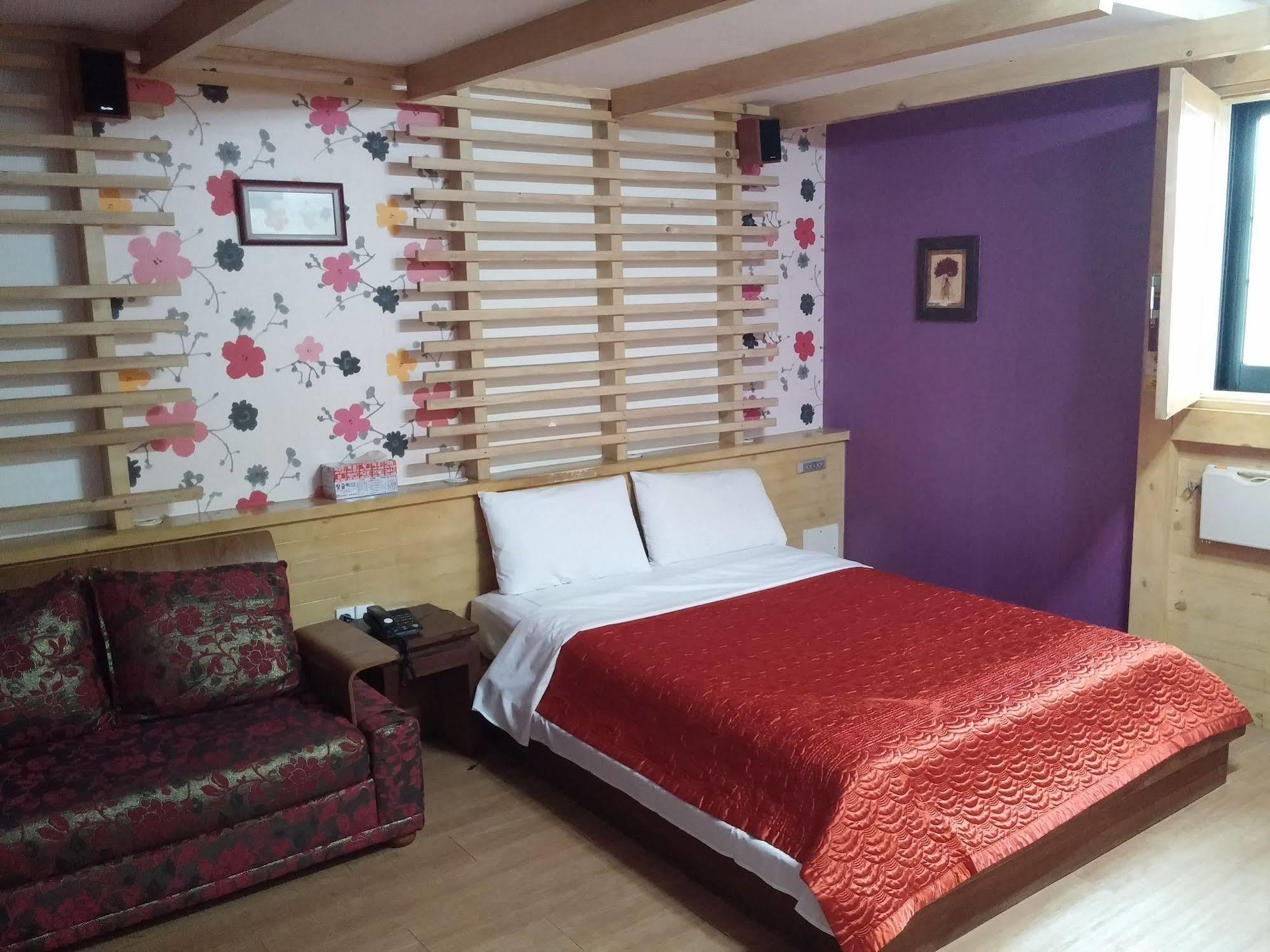 Cyber Motel 군산 외부 사진